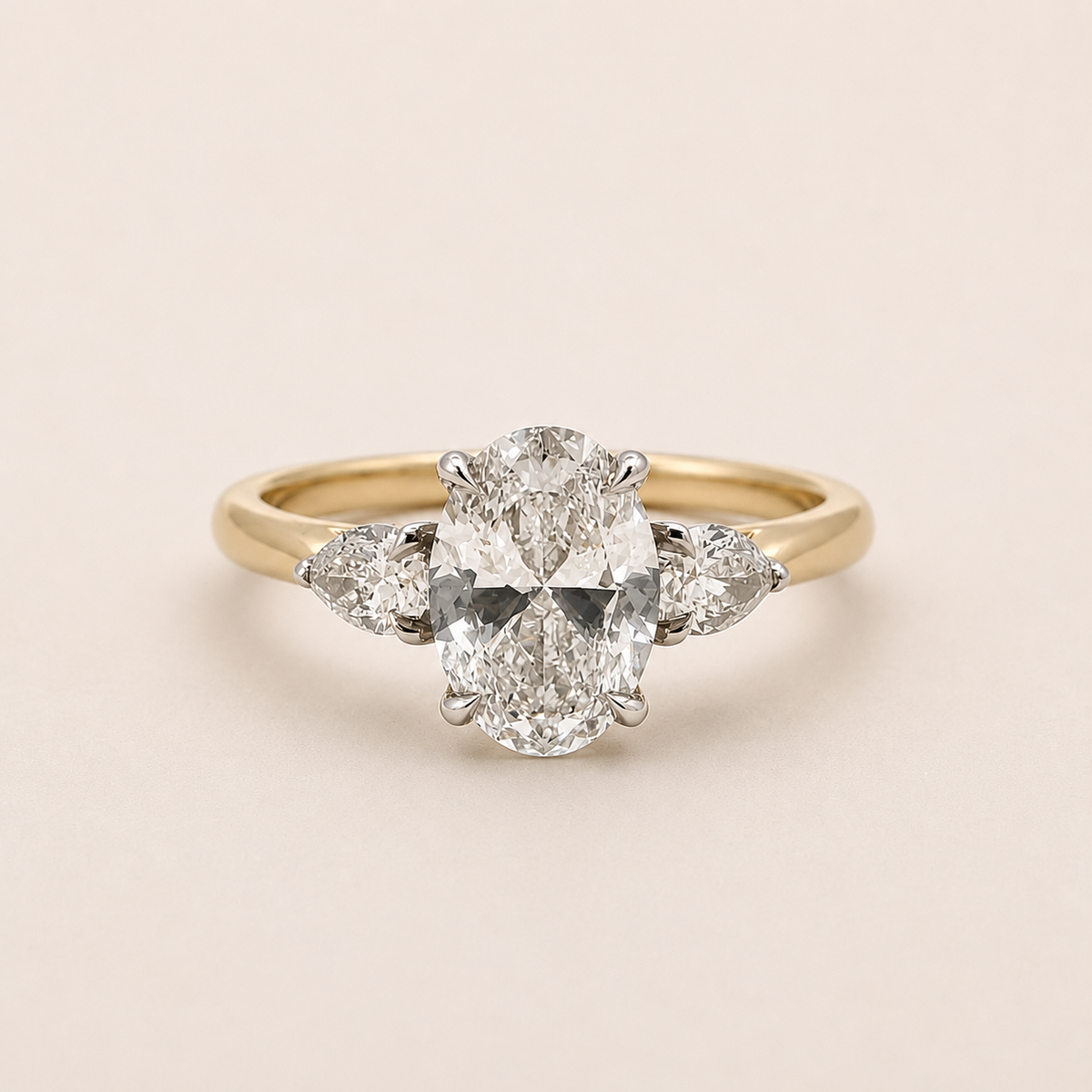 1.23ct Oval Aurelian