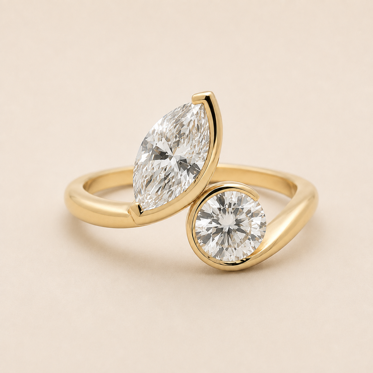 1.14ct Marquise and Round Toi et Moi