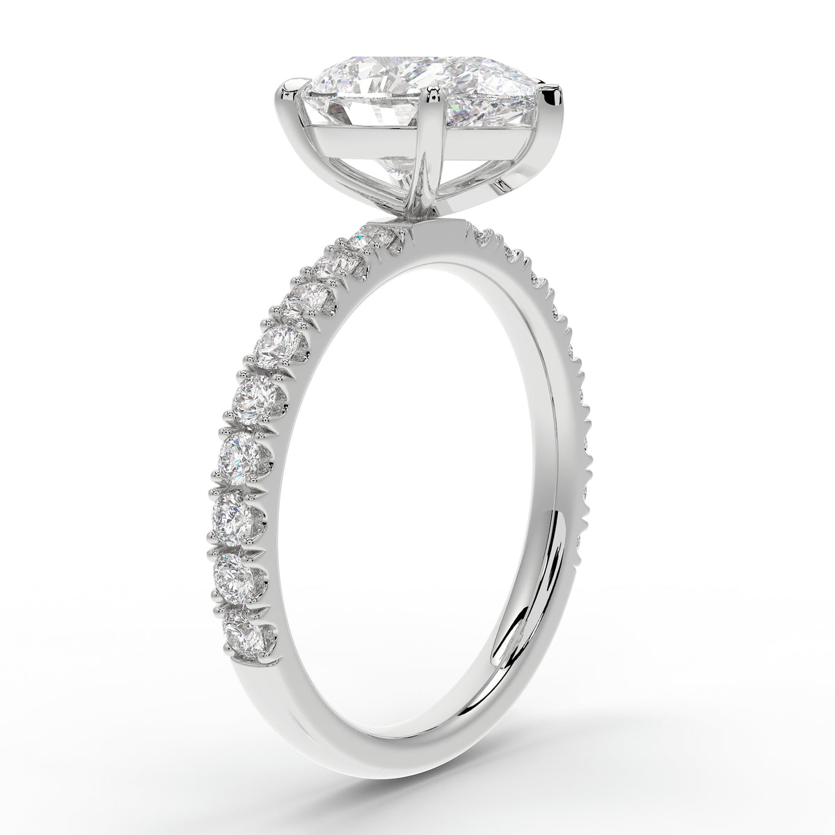 The Nova Pave | Pear Cut